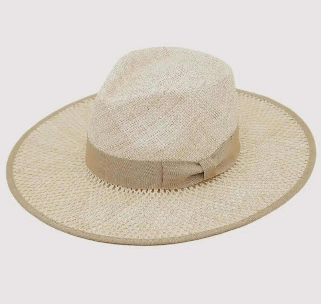 Amour Natural Straw Lid Rancher