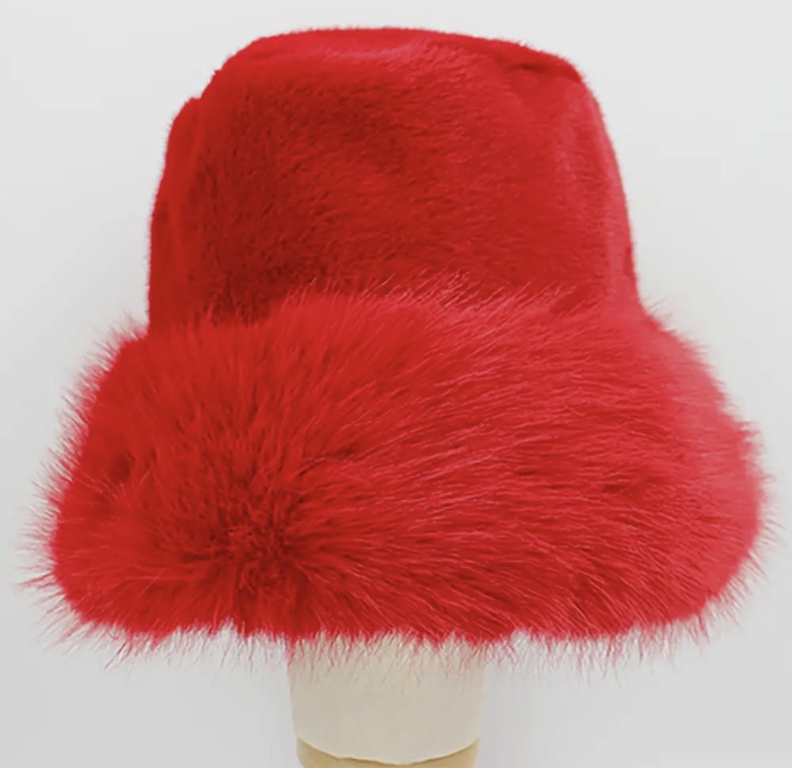 Amour Red Faux Fur Bucket