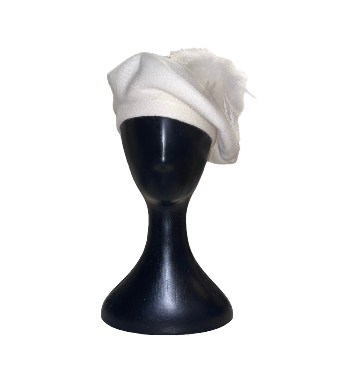 Amour Cream Cashmere Beret with Puffball